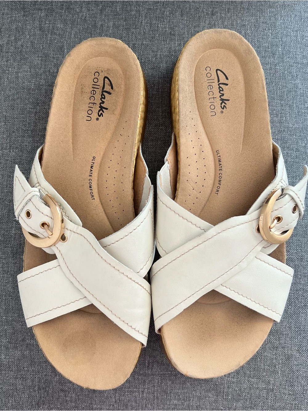 CLARKS-Comfort Wide-Strap Slide Sandals in Light Beige